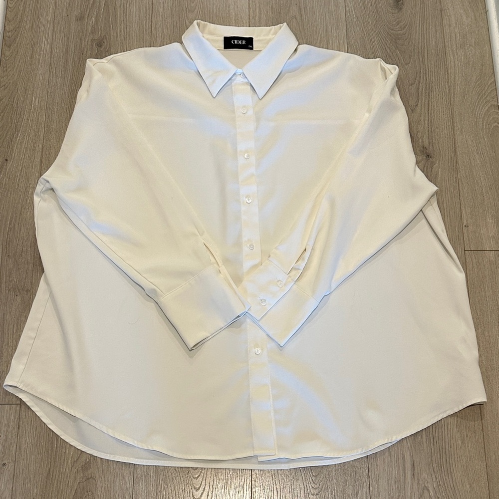 Women’s Plus Size Button Down Shirt